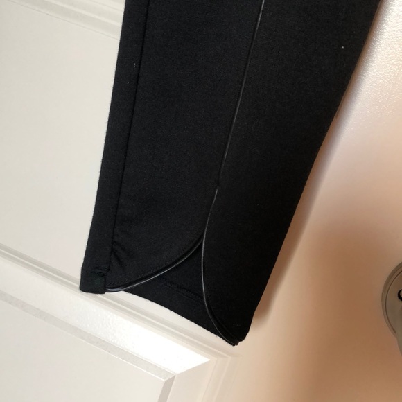 Black dressy leggings - Picture 2 of 4